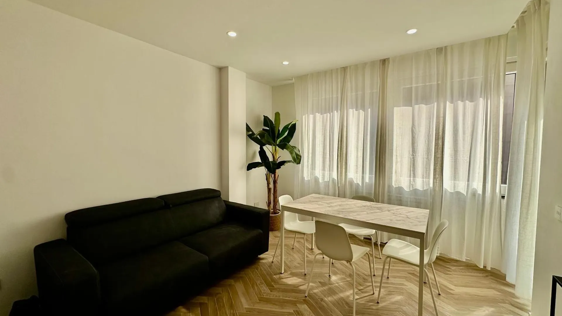 Apartment We Home - Volturno31, Bosco Verticale Milan