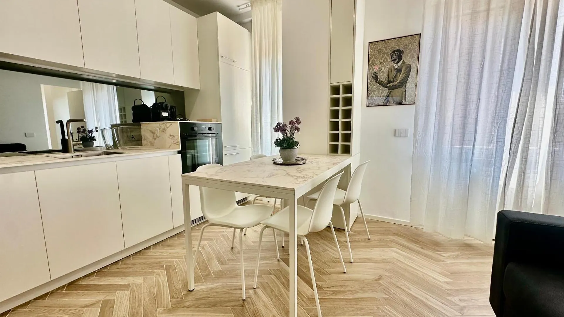 We Home - Volturno31, Bosco Verticale Milan 0*,  Italy